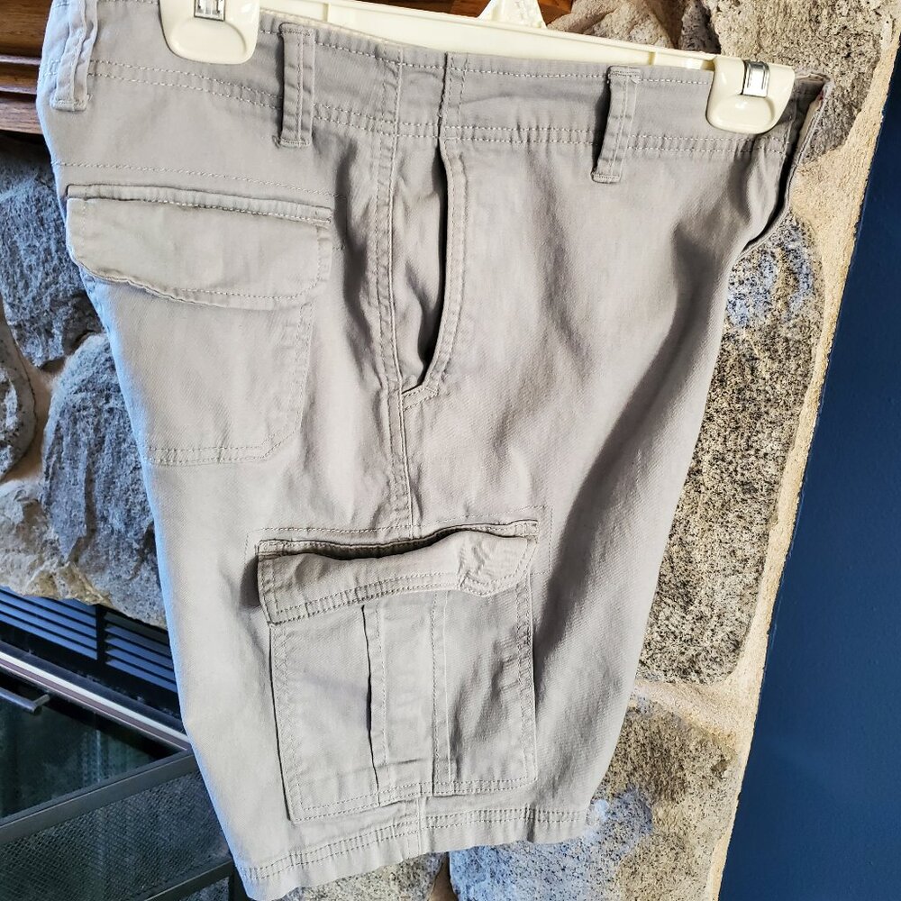 George Men's Cargo Shorts size 30